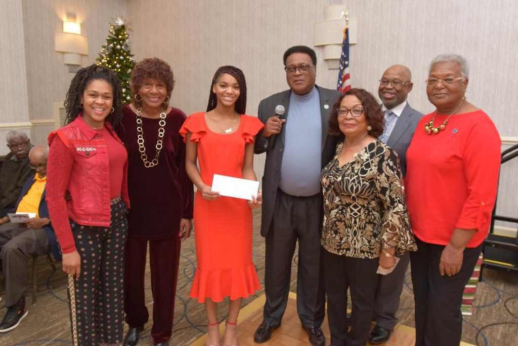 Douglas Anderson Alumni Association Celebrates Fellowships and Scholarships