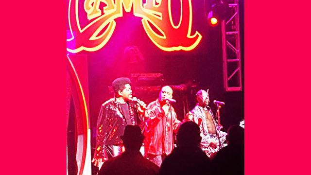 Cameo singing the hits!