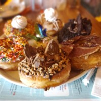 Donuts and more donuts (everglazed.com)